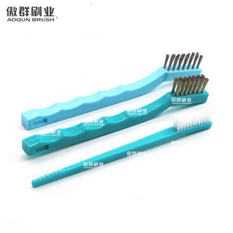 Instrument Cleaning Brush